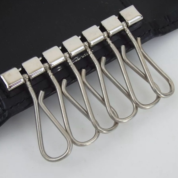 Cartier 6 Key Ring Holder Like New! - Picture 11 of 12